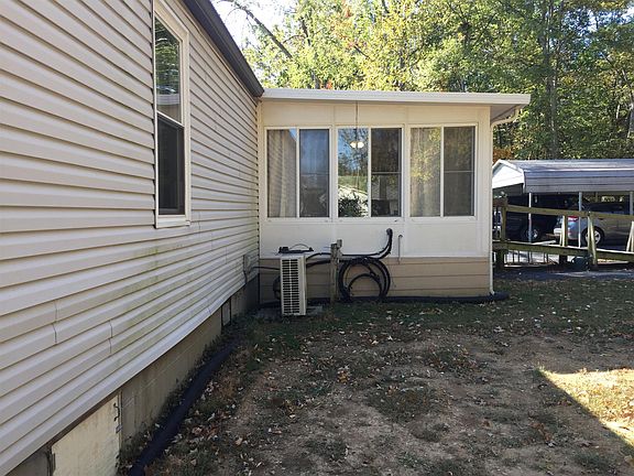 2nd image of 514 Green Meadow Ln