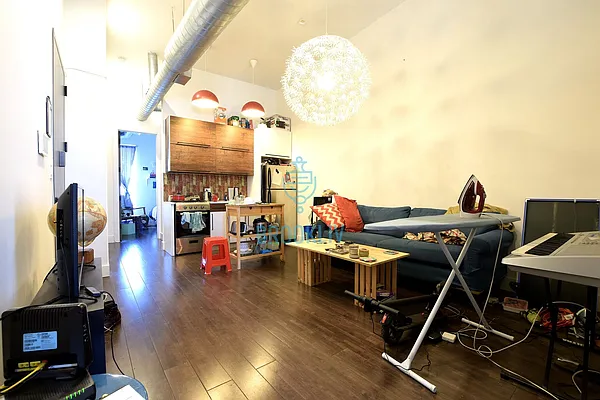 Rented by null | media 2