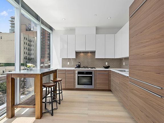 2nd image of 337 E 62nd St APT 7B