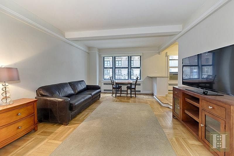 1st image of 296 Lexington Ave #3G