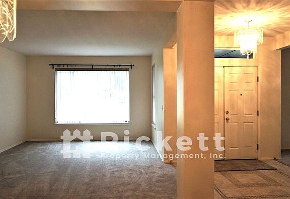 4th image of 23819 Moorgate Pl NW