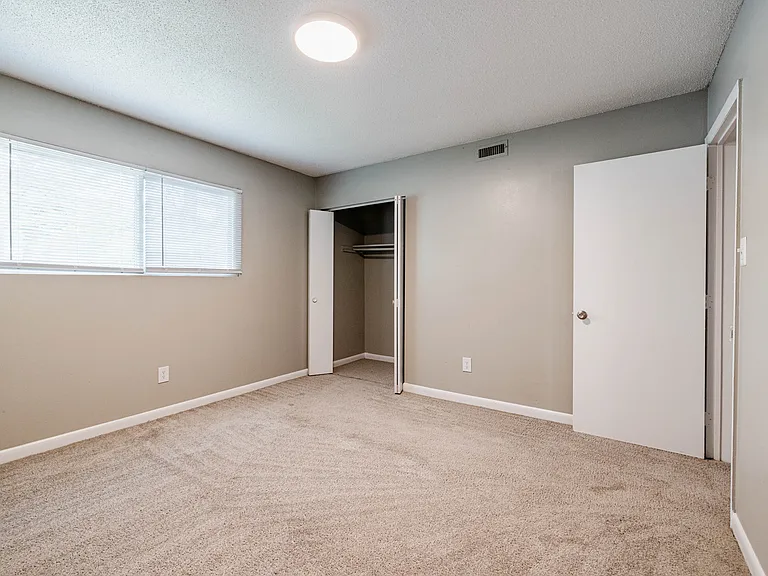633 Chappell Dr — Photo 20