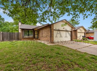 117 S Lark Ln, Wichita, KS 67209