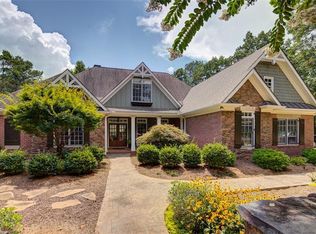 5349 Price Rd, Gainesville, GA 30506