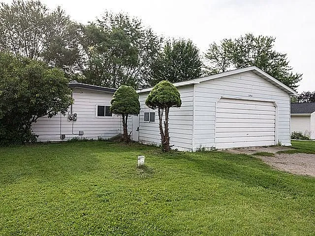10901 Colony Rd photo 1