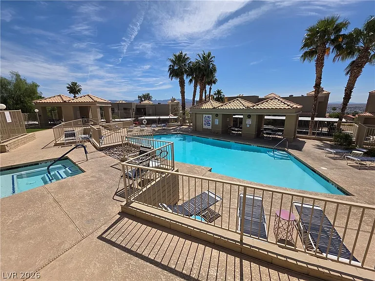 2200 Highpointe Dr #201 — Photo 22