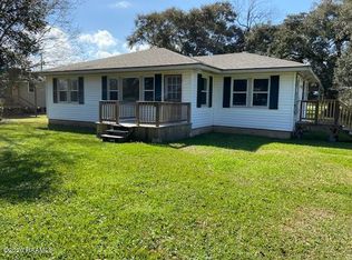 7419 Loreauville Rd, New Iberia, LA 70563