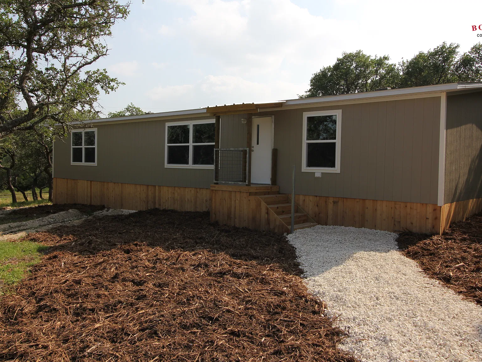 3 bed, 1475 sqft, $1,900 — Photo 3