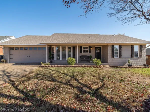 1404 Briarwood Dr, Alma, AR 72921