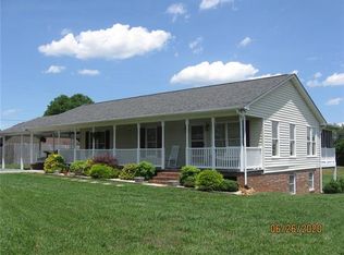 6338 Fallston Rd, Lawndale, NC 28090