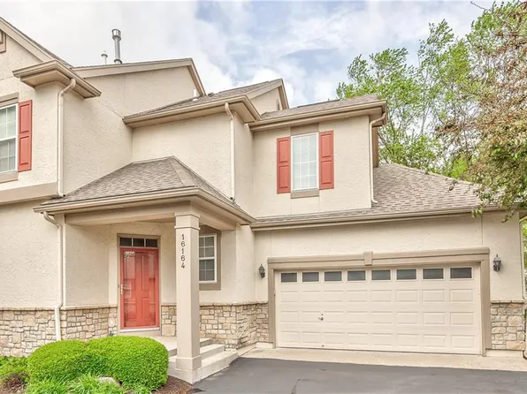 16164 Linden St, Overland Park, KS 66085