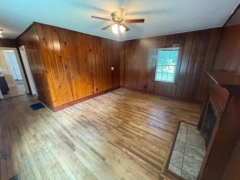 102 W Meadow Way Dr #A — Photo 3