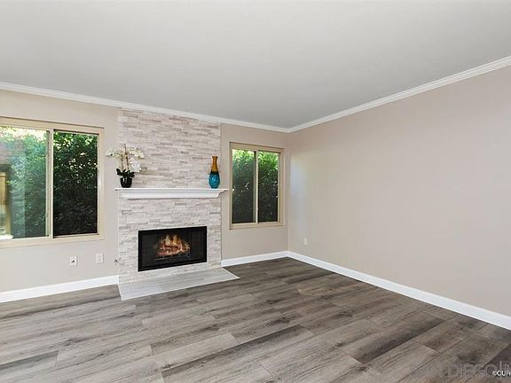 4th image of 140 E El Norte Pkwy Unit 61