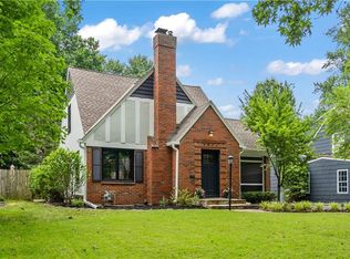 5431 Fairway Rd, Fairway, KS 66205