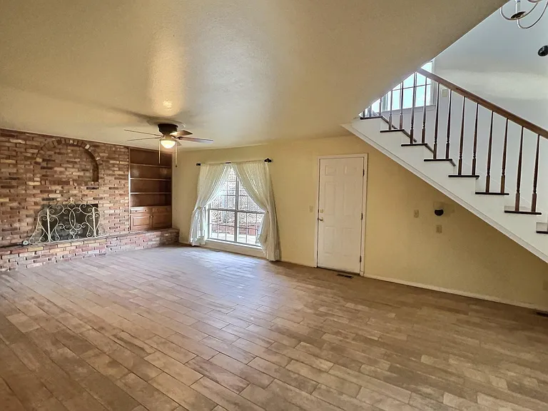 629 Montreal Dr — Photo 7