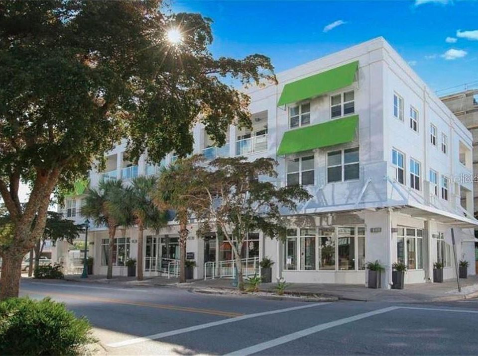 1st image of 427 Central Ave #427
