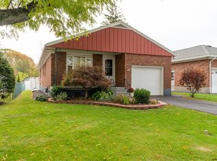 77 Rose Ct, Albany, NY 12209