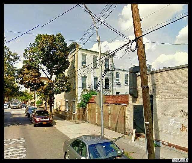 2nd image of 6002 69th Ave