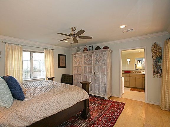 5th image of 4645 Livingston Ave