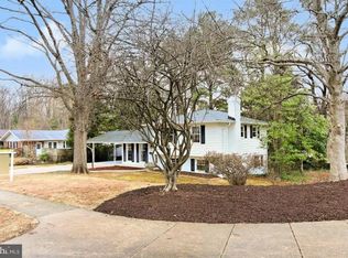 6313 Alberta St, Springfield, VA 22152