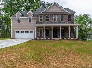 7025 Buckland Rd, Charlotte, NC 28278