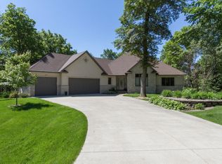 1256 Wicklow Ln SW, Rochester, MN 55902