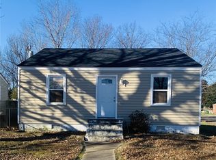 404 Memorial Ave, Hopewell, VA 23860