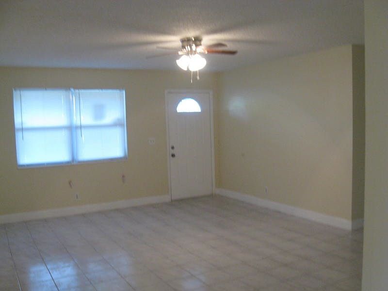 2nd image of 4431 Constantine Cir