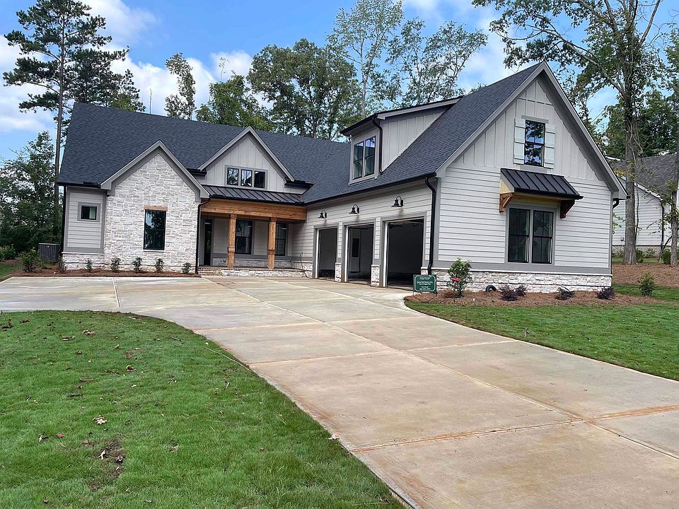 1st image of 225 Eagles Way