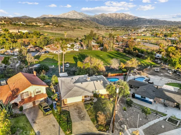 31976 Linda Ladera St, Yucaipa, CA 92399