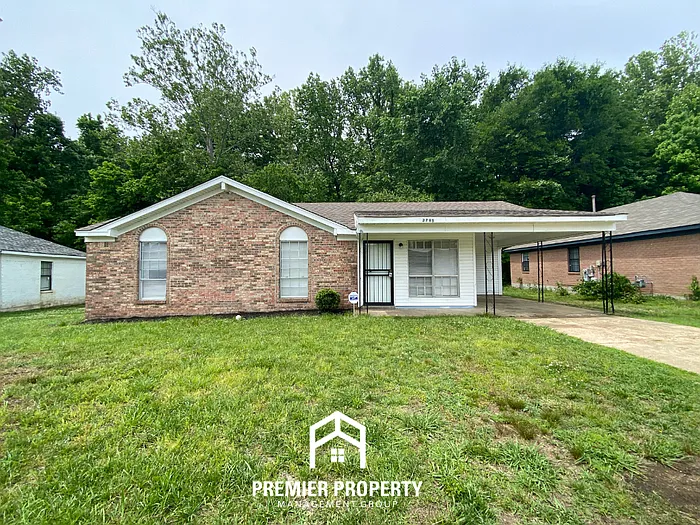 3785 Black Forest Dr — Photo 1