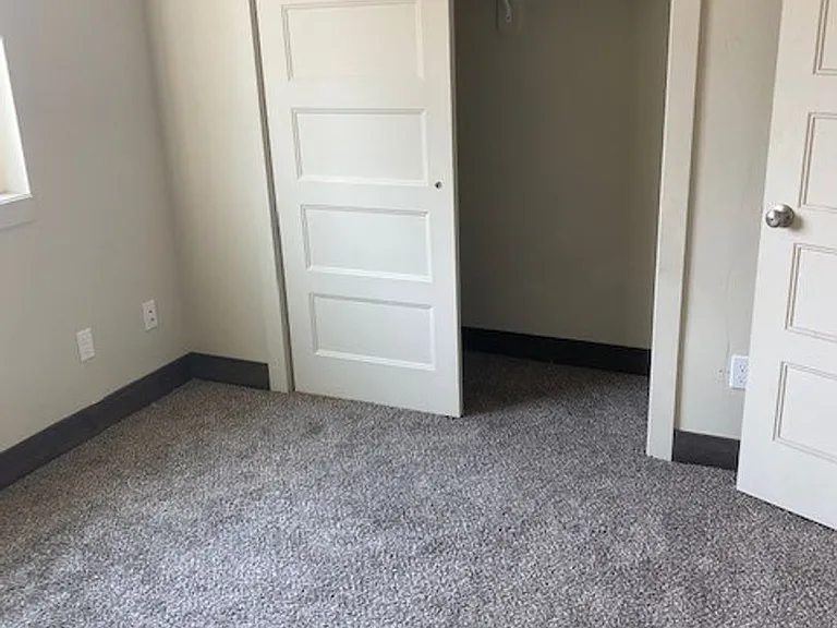 190 Jewel Basin Ct — Photo 5