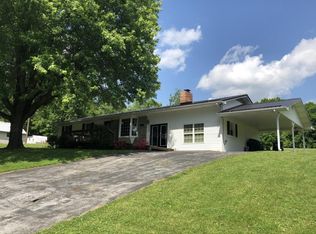 122 Morton Rd, Hampton, TN 37658