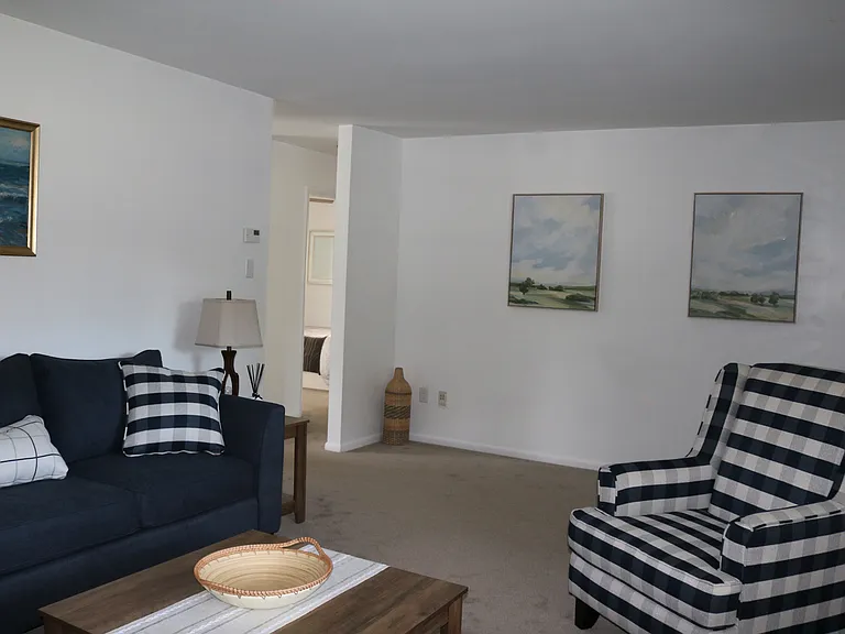 56-12 Park View Ct #B — Photo 3