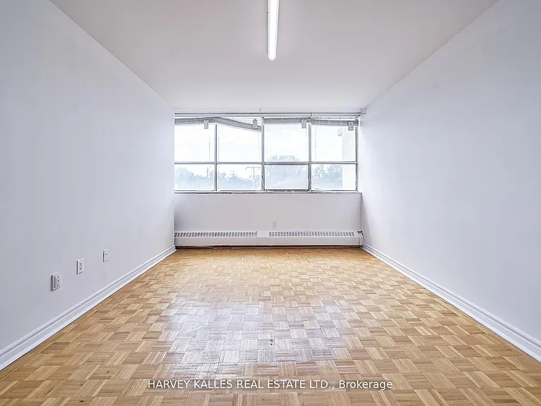 2000 Sheppard Ave W #1208 — Photo 25