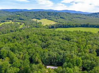 228 Duncan Ln, Afton, VA 22920