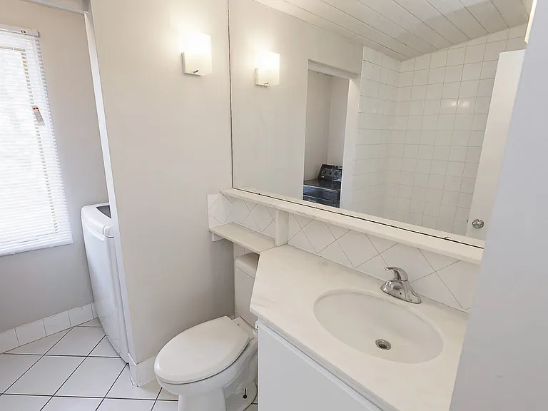 643 W Lakeshore Dr — Photo 19