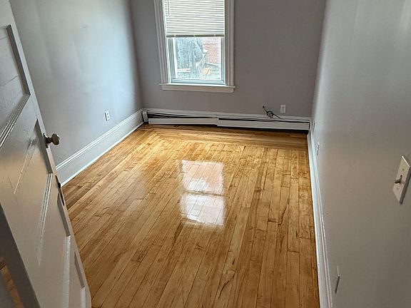4th image of 677 Western Ave #677