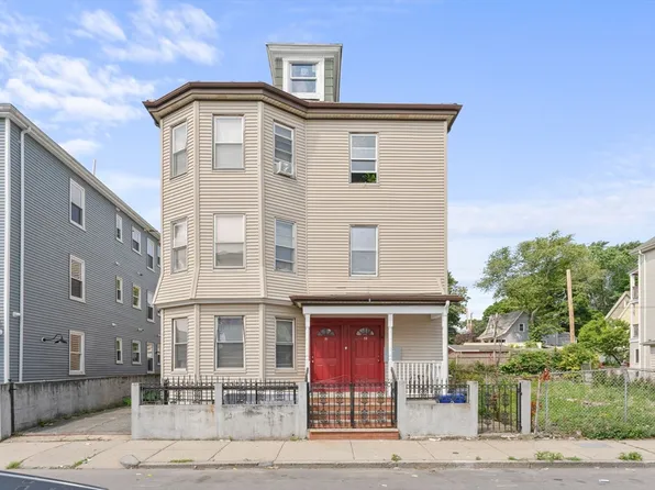 71-73 Richfield St, Dorchester, MA 02125