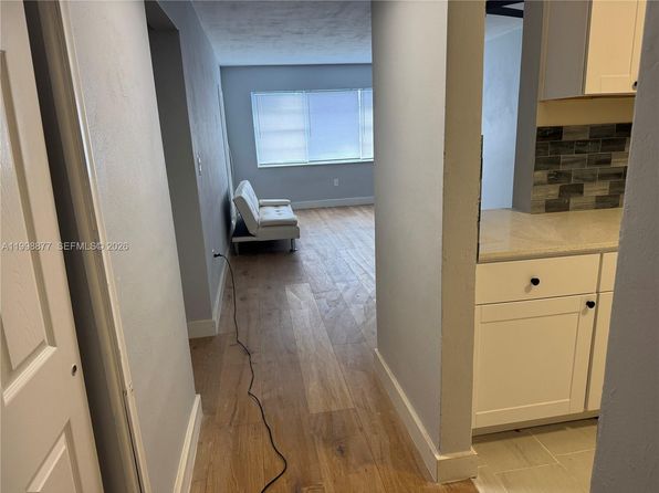 6720 Arbor Dr APT 207