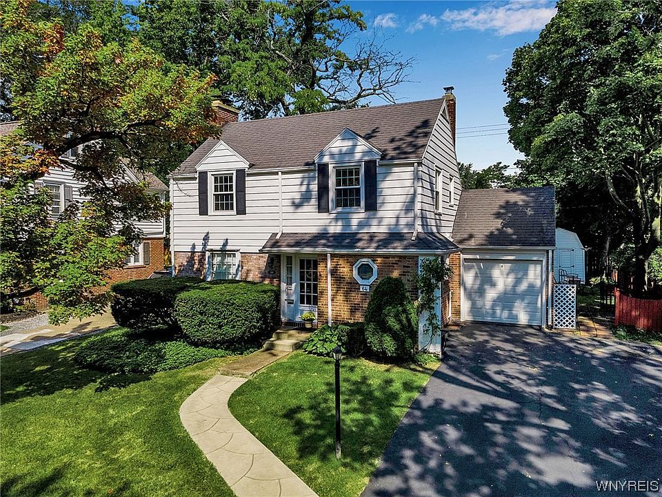 1st image of 64 Danbury Ln