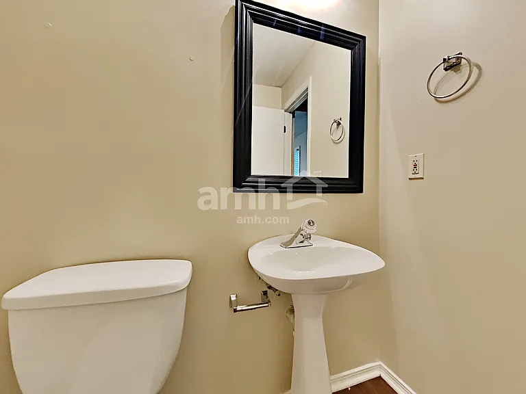 2262 Byron Ct SW — Photo 20