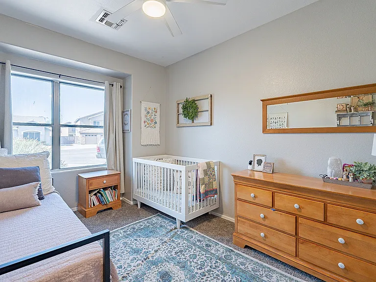 3877 E Washington Ct — Photo 33