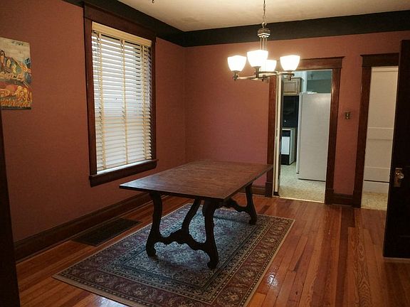 4th image of 1007 Saint Marys Blvd