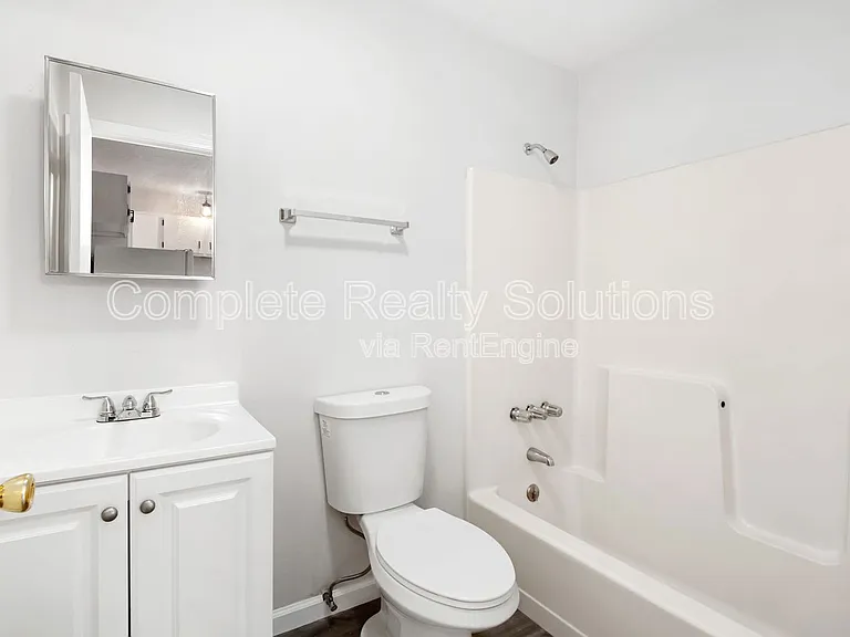 790 Country Aire Ct #103 — Photo 8