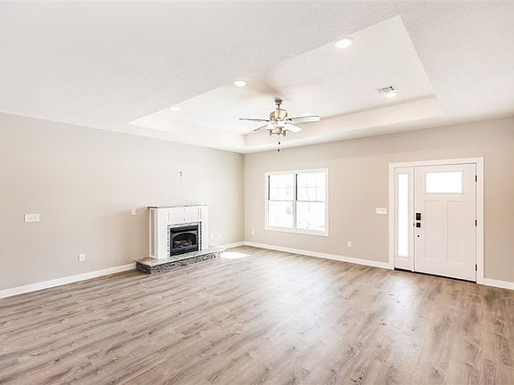 5th image of 1616 Lariat Ln