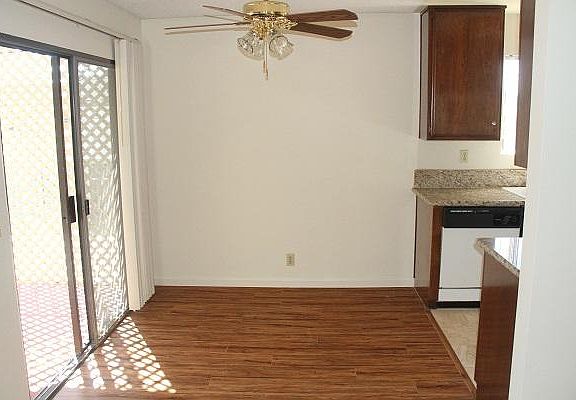 4th image of 343 Orizaba Ave
