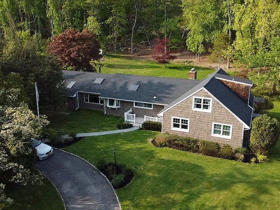 4 Meadow Ln, Lloyd Harbor, NY 11743 MLS 3478700 Zillow