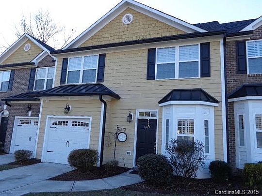 1st image of 1095 Laurel Ln