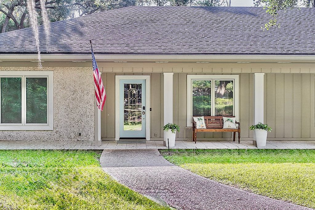 126 Shore Rush Dr